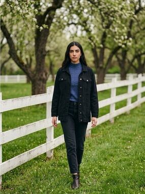Women's Black Denim Trucker Jacket - Timeless Casual Layer